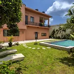 Amelia D Art Deco Suites